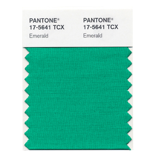 Pantone Emerald Green - Spencer Weddings